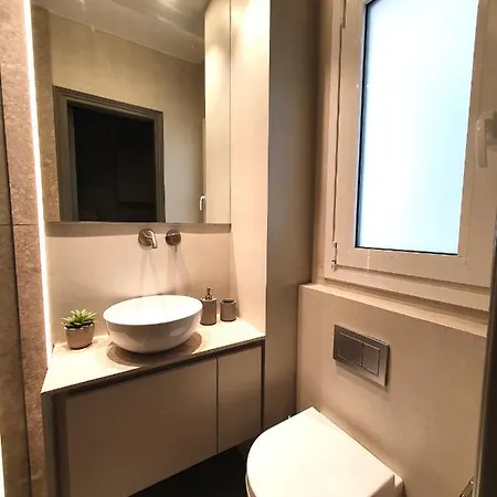 Apartment Art Gallery *